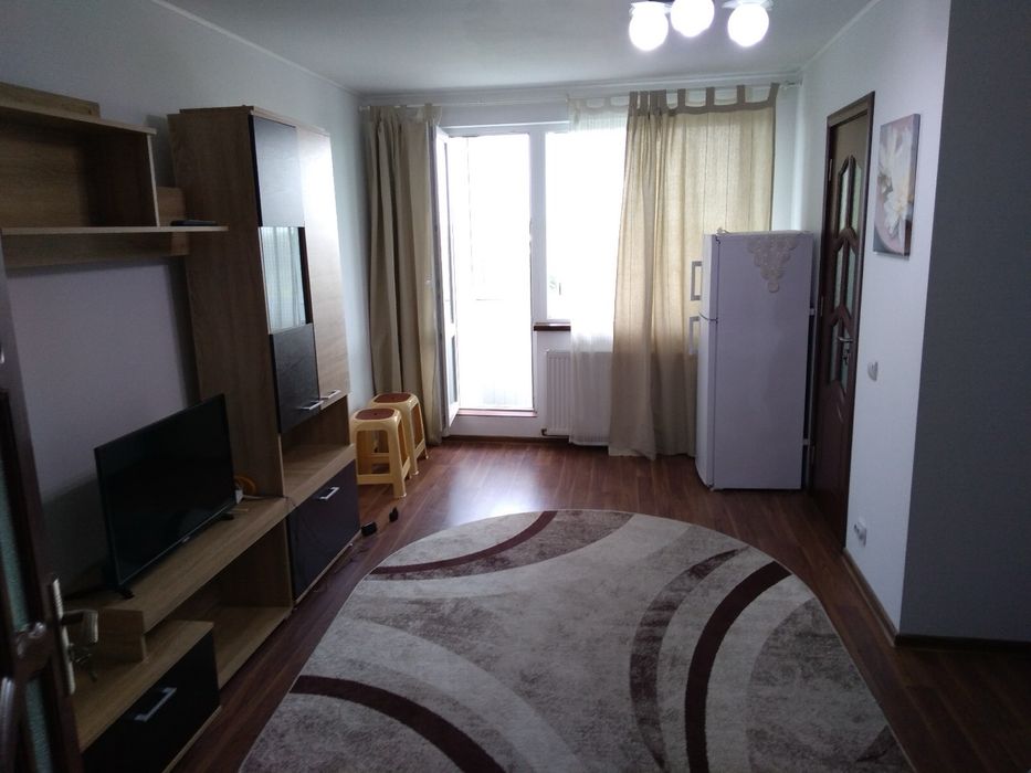 Garsoniera de inchiriat