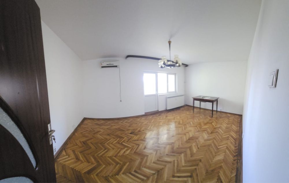 inchiriez apartament 3 camere - zona centrală - ideal pentru familie