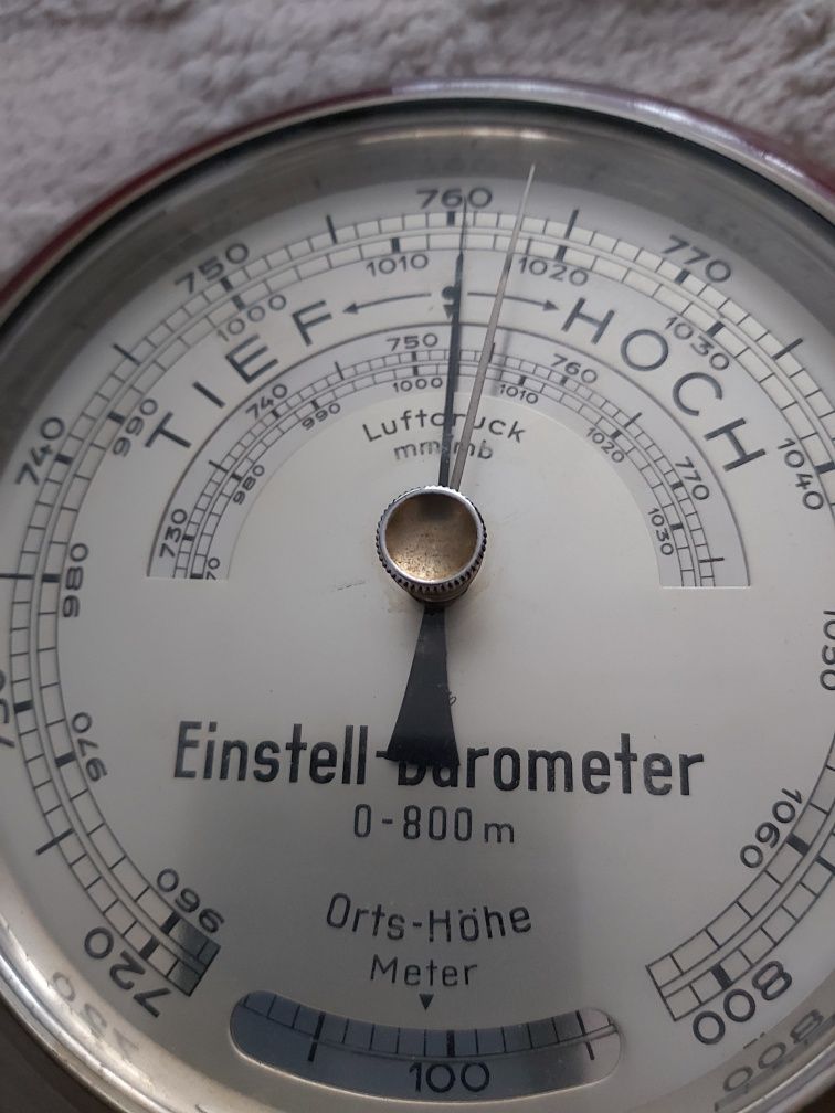 Barometru Einstell