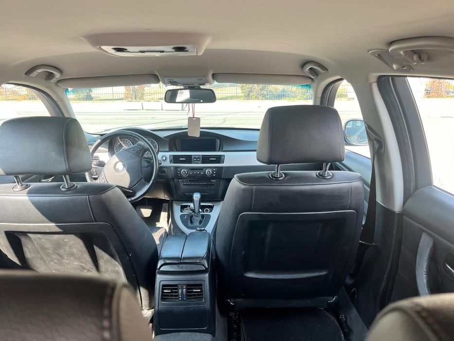 Vând BMW 320 e91 x drive Automată