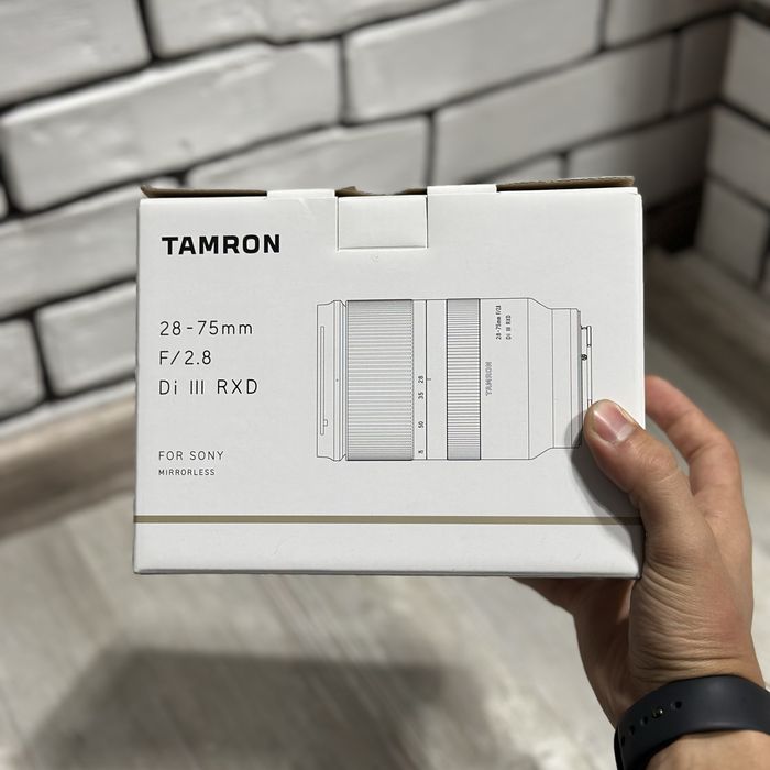 Объектив Tamron 28-75mm F2.8 Di III RXD for Sony E