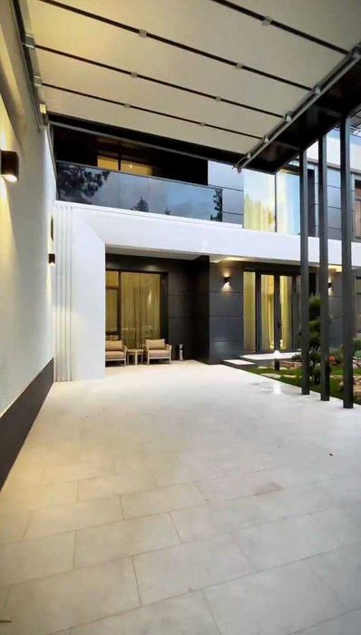 Амир Темур махалла, Корасу, М.Улугбек Дом 3сот Срочно Uy sotiladi