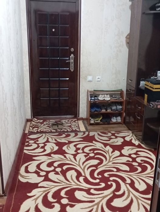 Chilonzor tumani qizil sharq uy sotiladi