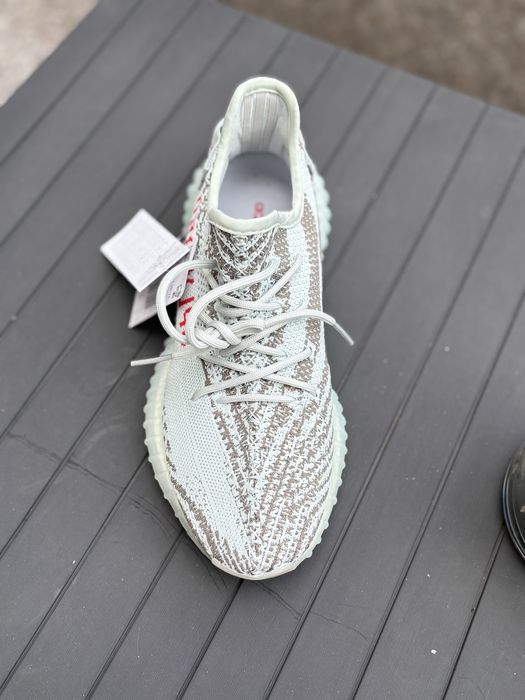 Yeezy 350 vanzare