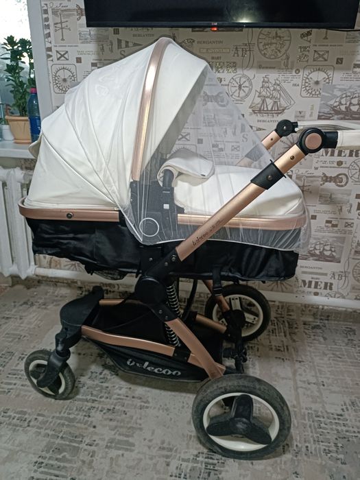 Продам коляску б\у
