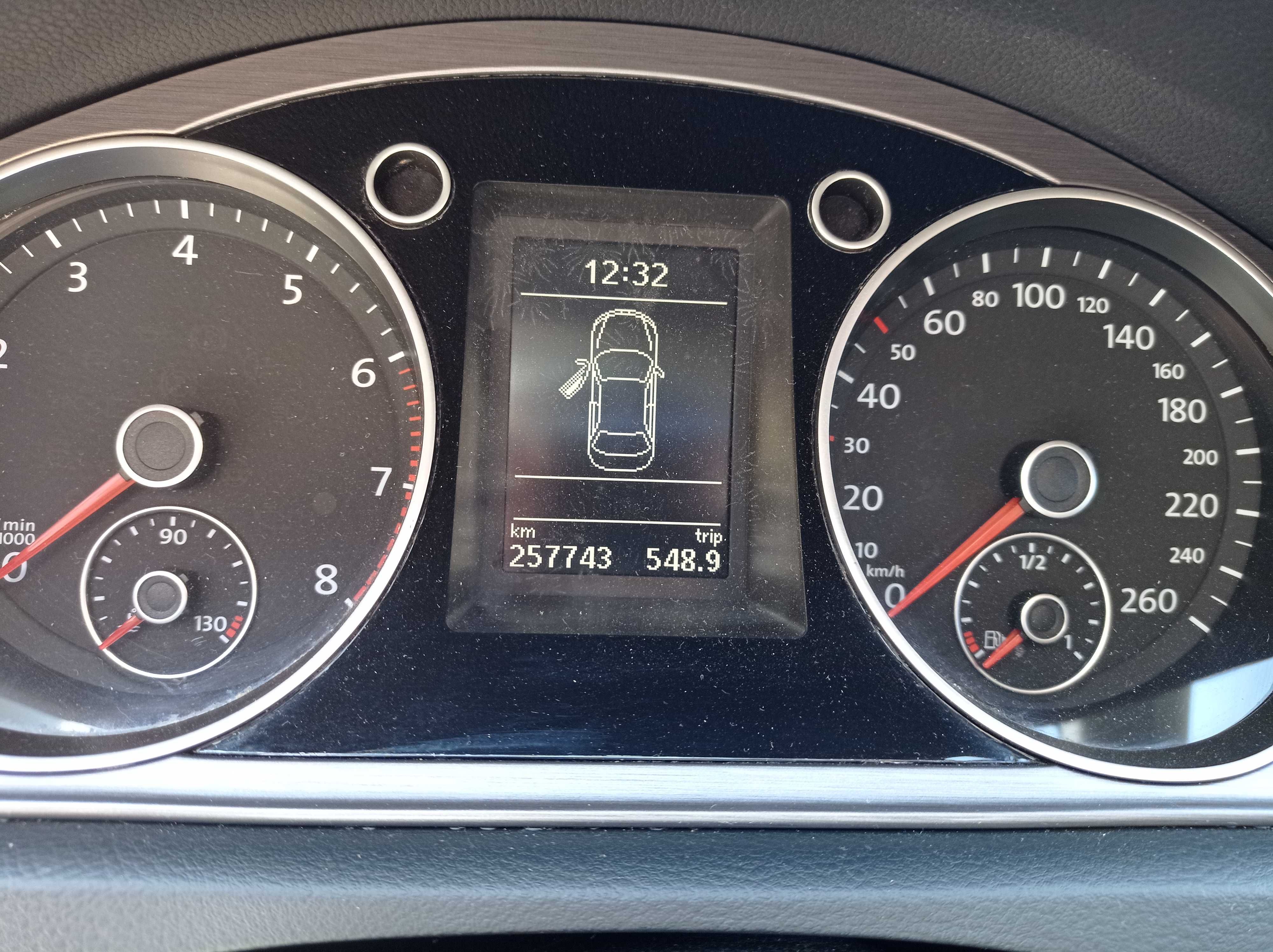 Vând Volkswagen Passat B7, benzină, 2012, înmatriculat