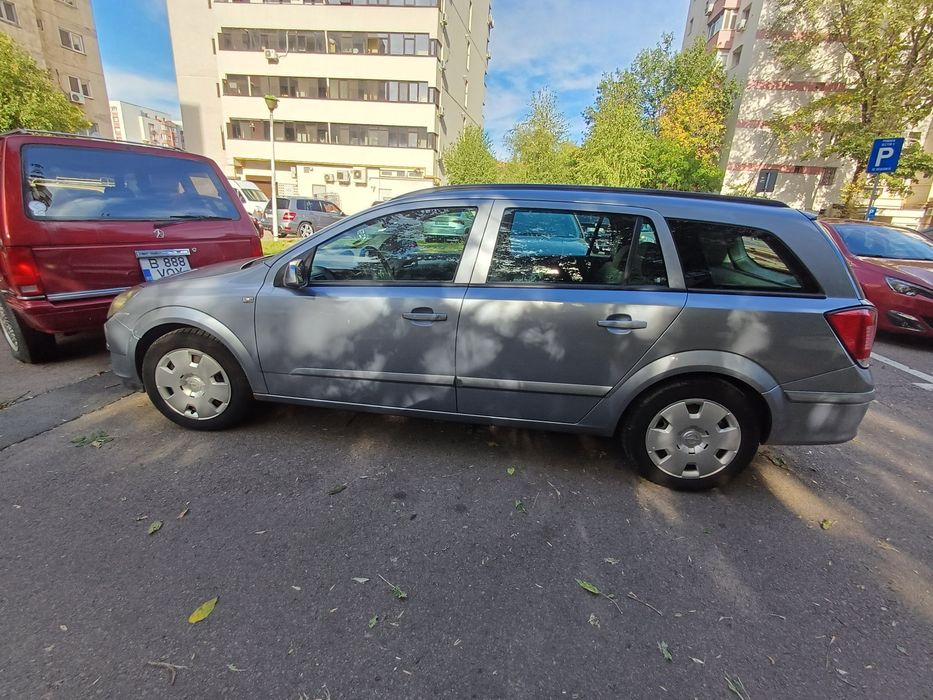 Opel Astra H în stare perfecta de funcționare
