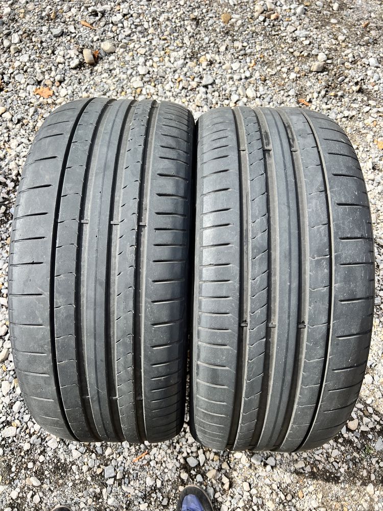 255.35.21" Pirelli P-Zero 2бр.