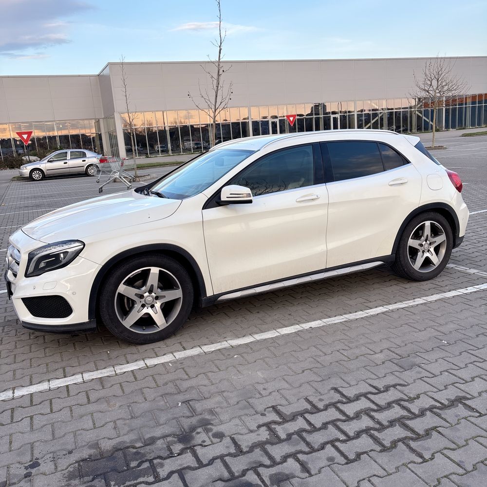 Mercedes benz GLA