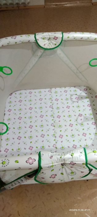 Продам детский игровой манеж