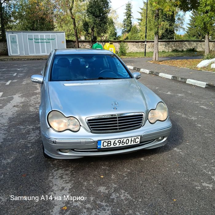 Mercedes-Benz C180