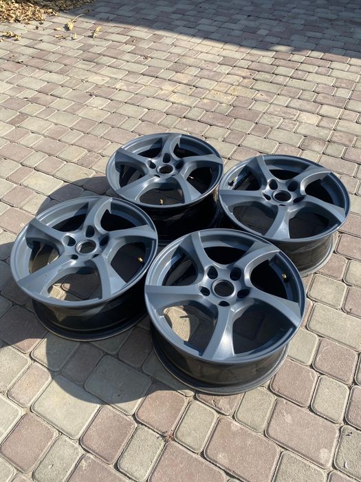 Продам комплект дисков R16