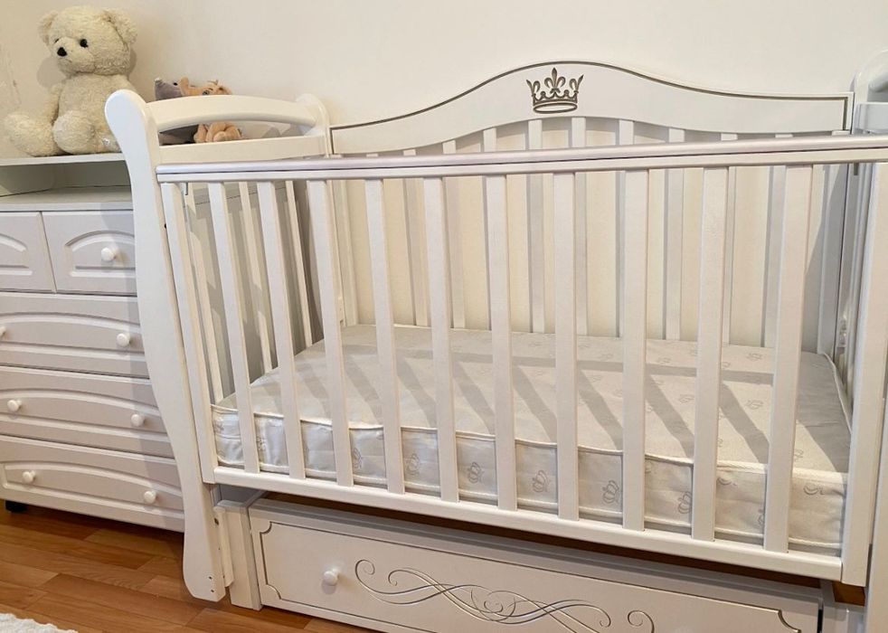 Кровать детская качающая