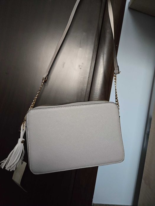 Нова River Island чанта с етикети 23/15