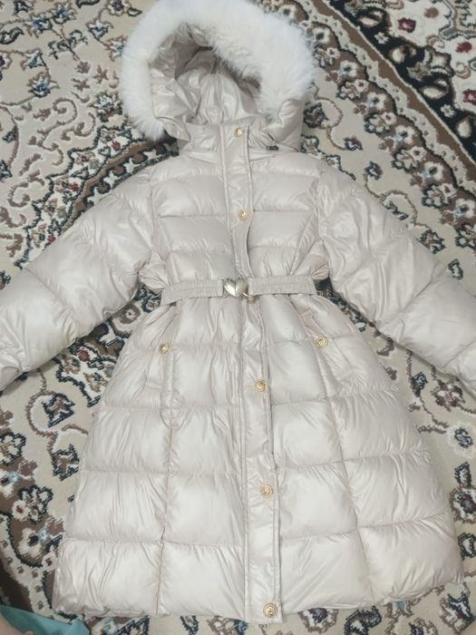 Куртка зимния для девачки