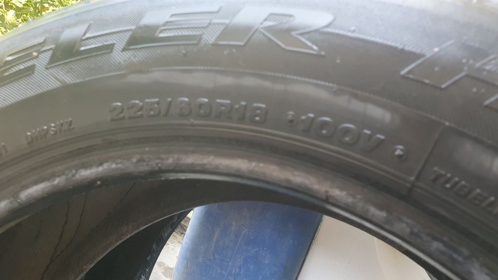Продаю покрышки R 18