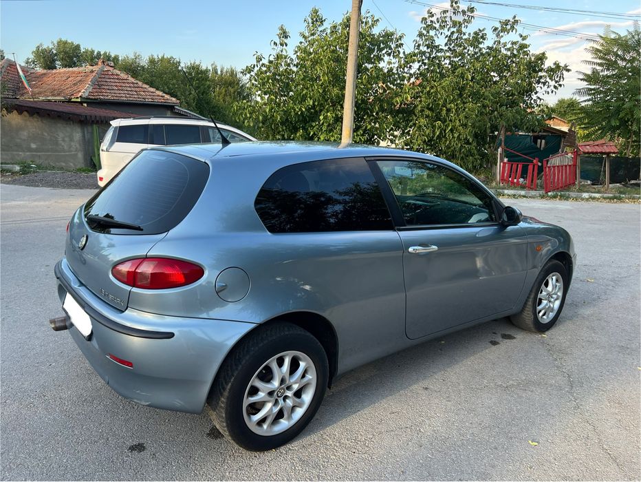 Alfa Romeo 147 1.6 120к.с. бензин,климатроник