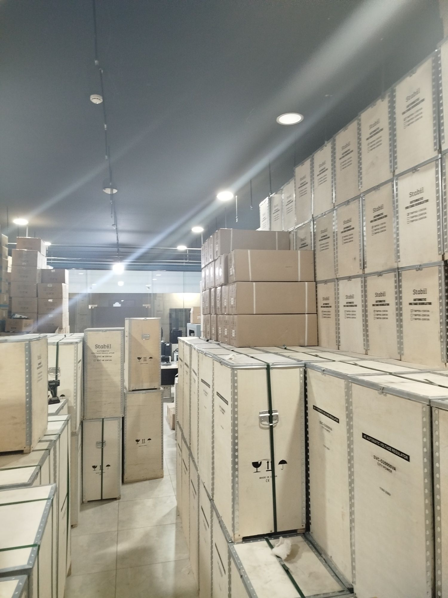 Stabilizator Stabil 10kva kanditsaner yoki uy uchun