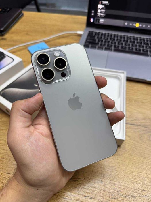 Iphone 15 pro 256GB