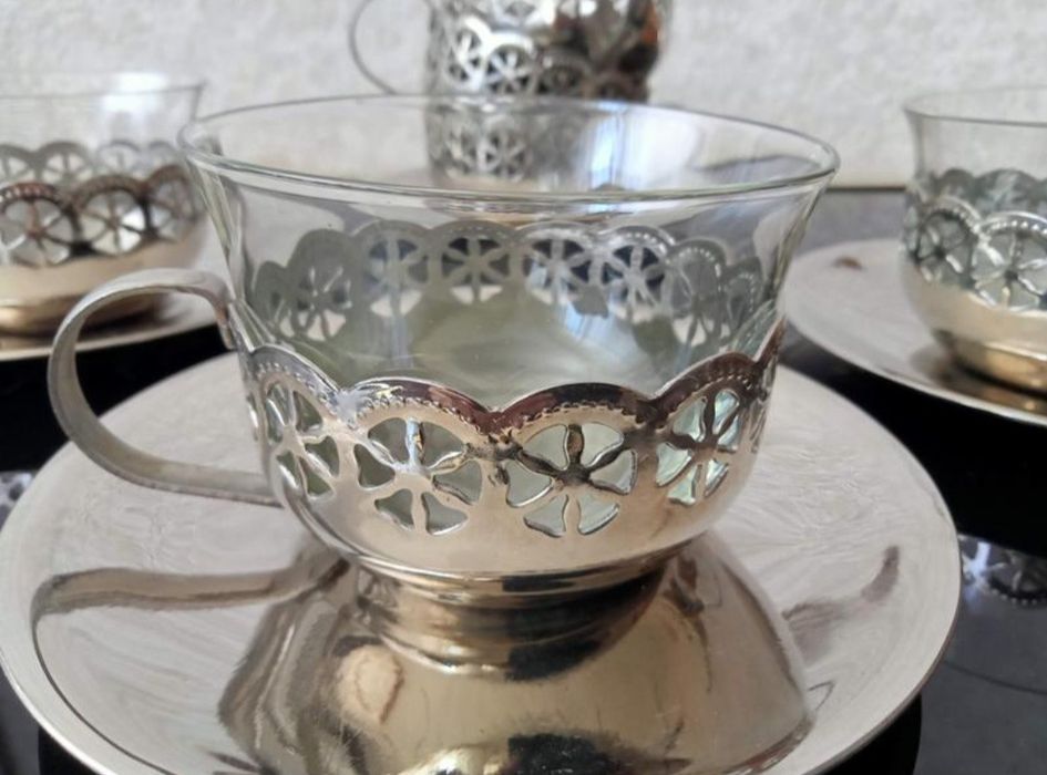 Посребрени руски чаши