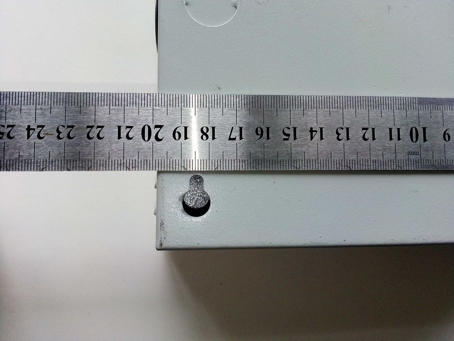 Захранващ блок за камери за видеонаблюдение 12V.DC