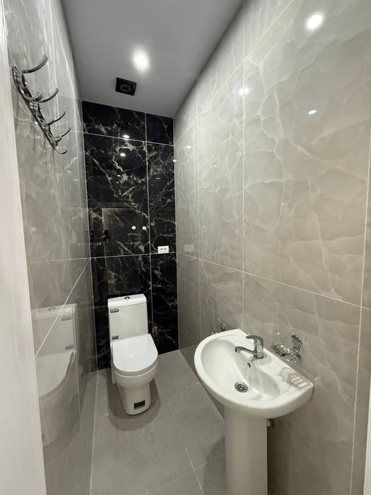 Срочно продаётся 3х комнатная люкс квартира Без глухой 3 этаж