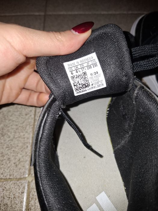 Сникърси ADIDAS Courtblock