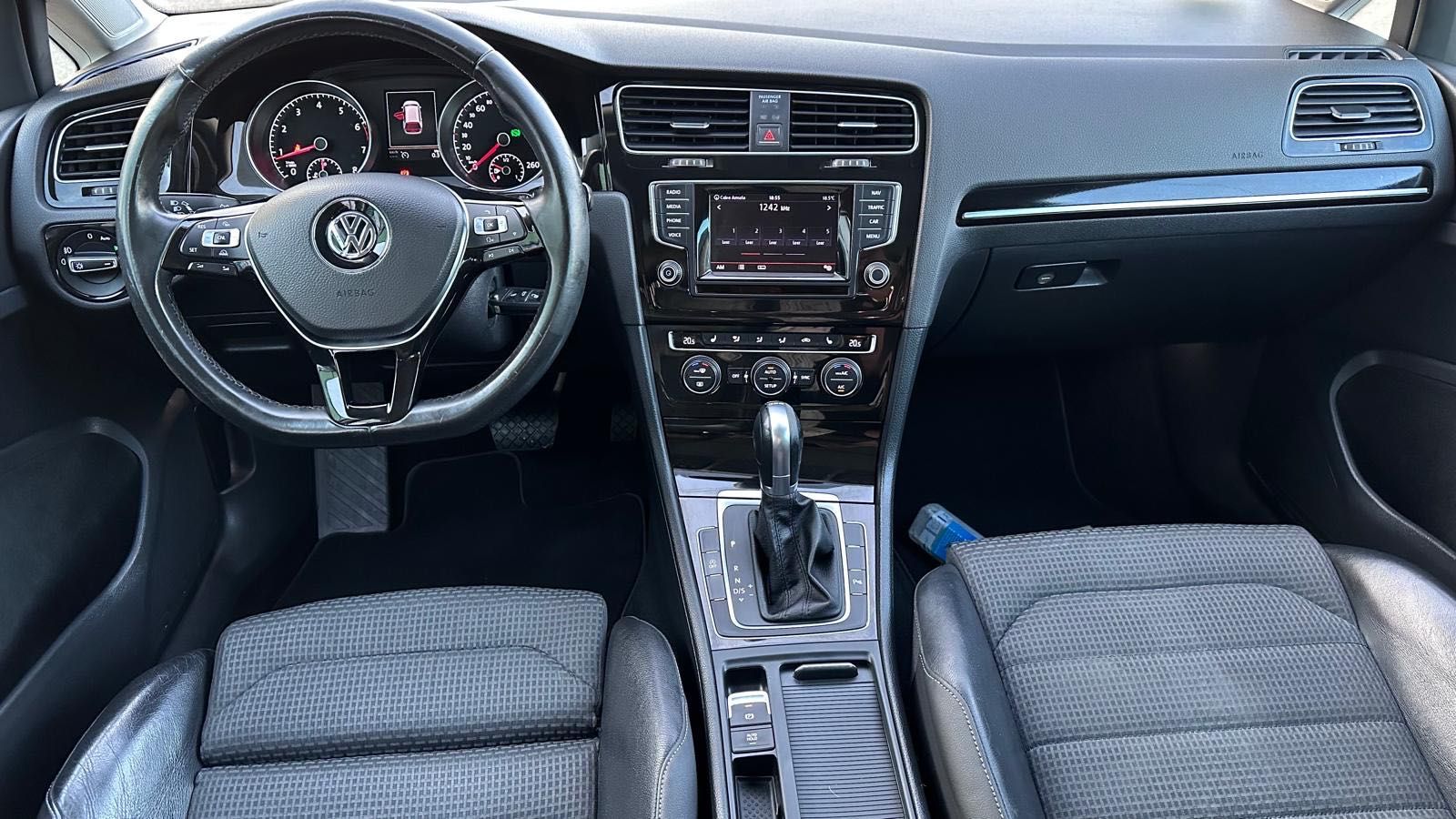 VOLKSWAGEN GOLF 7 Highline
2013 | 1.4 TSI | 122 CP| 161.000 KM  EURO 5
