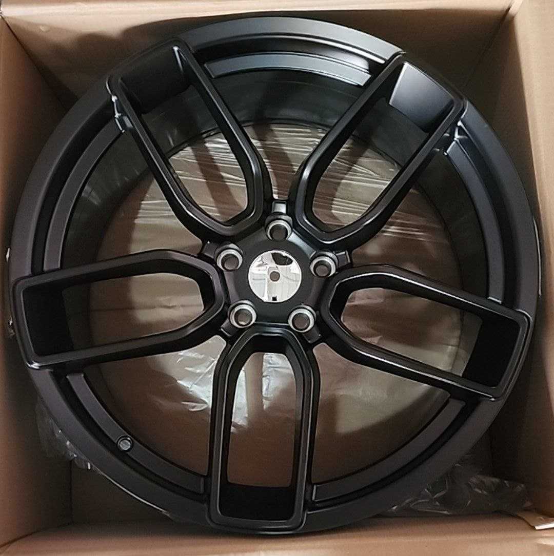 Продаются Диски R20 /5x114 в ассортименте.