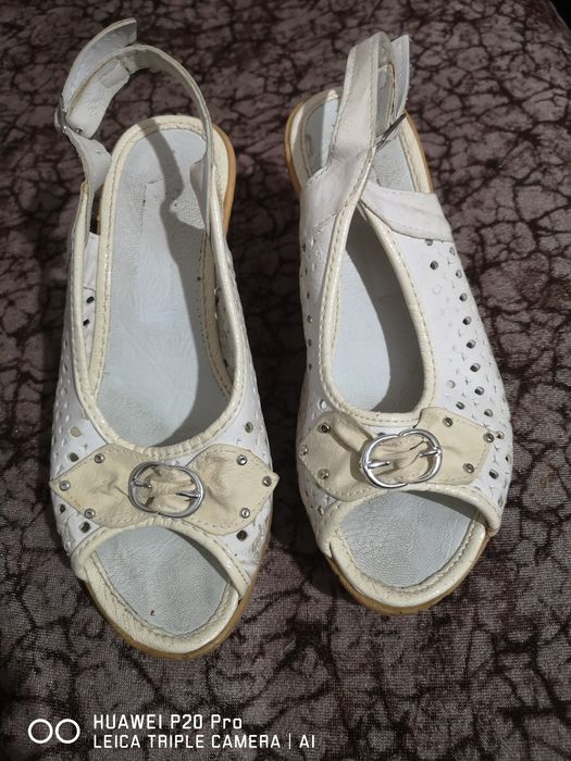 Сандали 36 номер