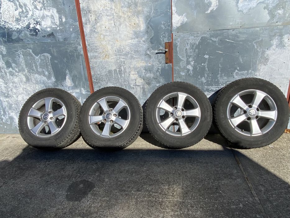 Roti Jante VW Tiguan Tuareg Cauciucuri iarna Nokian 235 65 R17