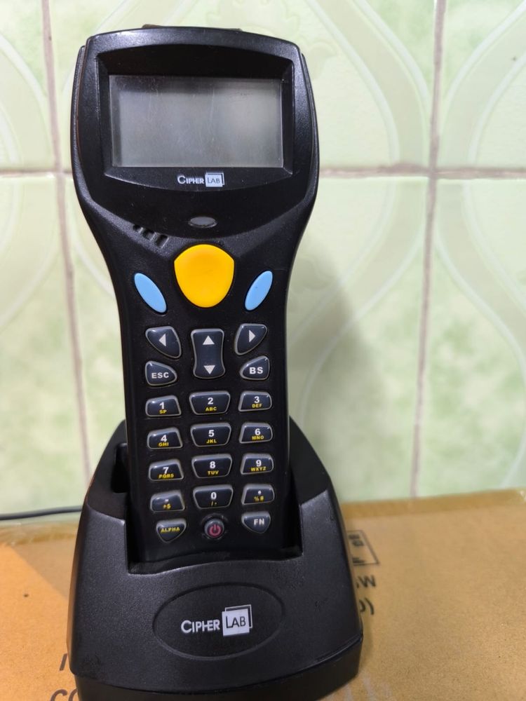 Продам 4 ТСД и 4 стакана под них