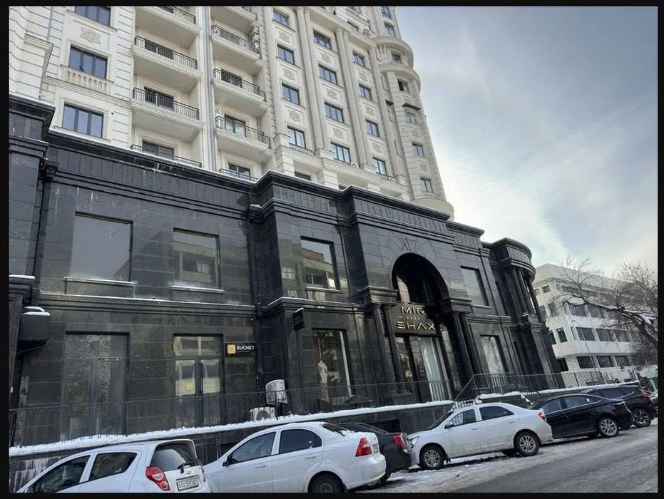 Ж/К Мухиашам Первая Линя Продается Нежилой