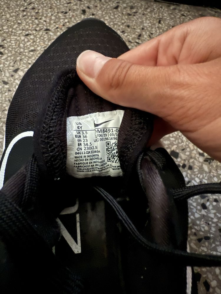 Маратонки nike air zoom