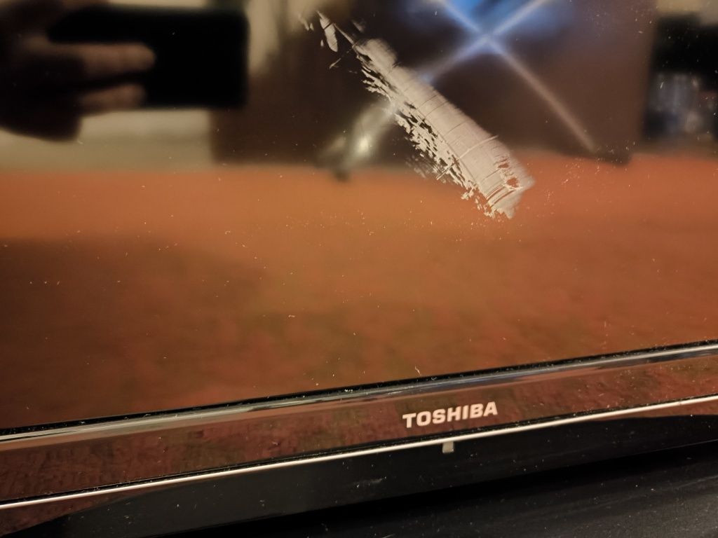 Телевизор TOSHIBA 40BV700G на запчасти