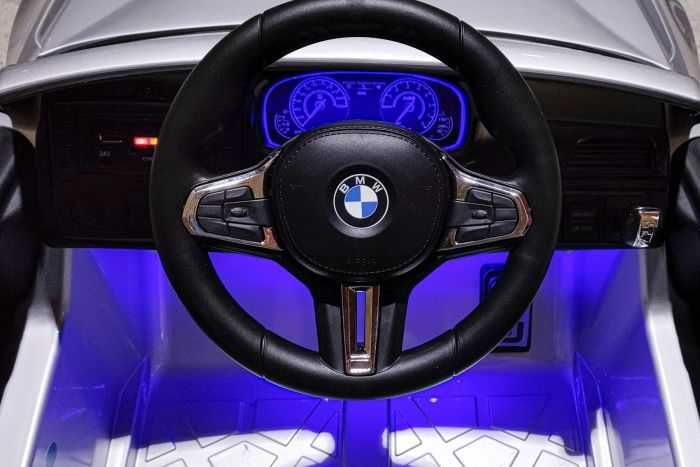 Masinuta electrica pentru copii BMW M5 Competition, Drift,24 volti,Alb