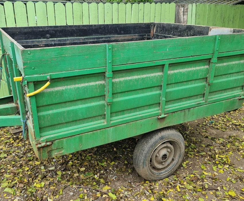 Vand Remorca 1 ax (2.5 tone) si Remorca auto (5 tone)