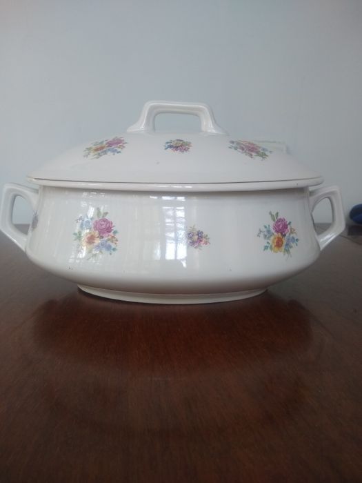 Супница столовая антиквариат