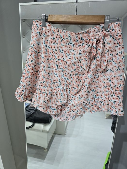 Pantaloni scurti de vara