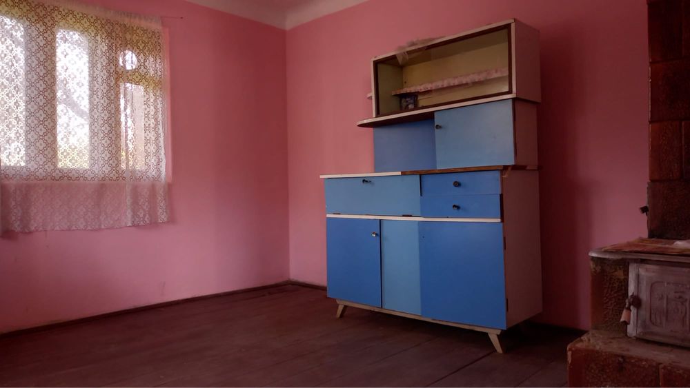 Casa cu teren generos de vanzare in Lelesti, Gorj