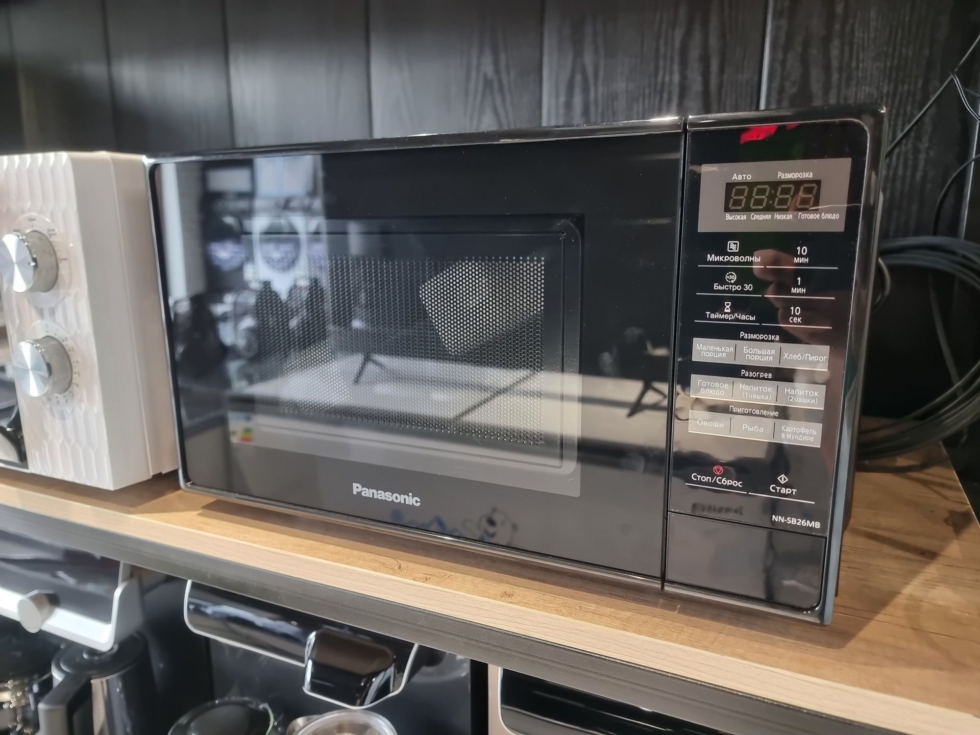 Микроволновый печ Panasonic