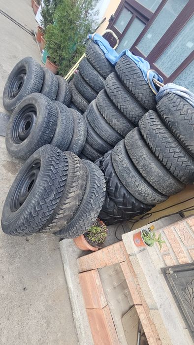 Roti 650 pe 16 Danubiana,  Sava ARO