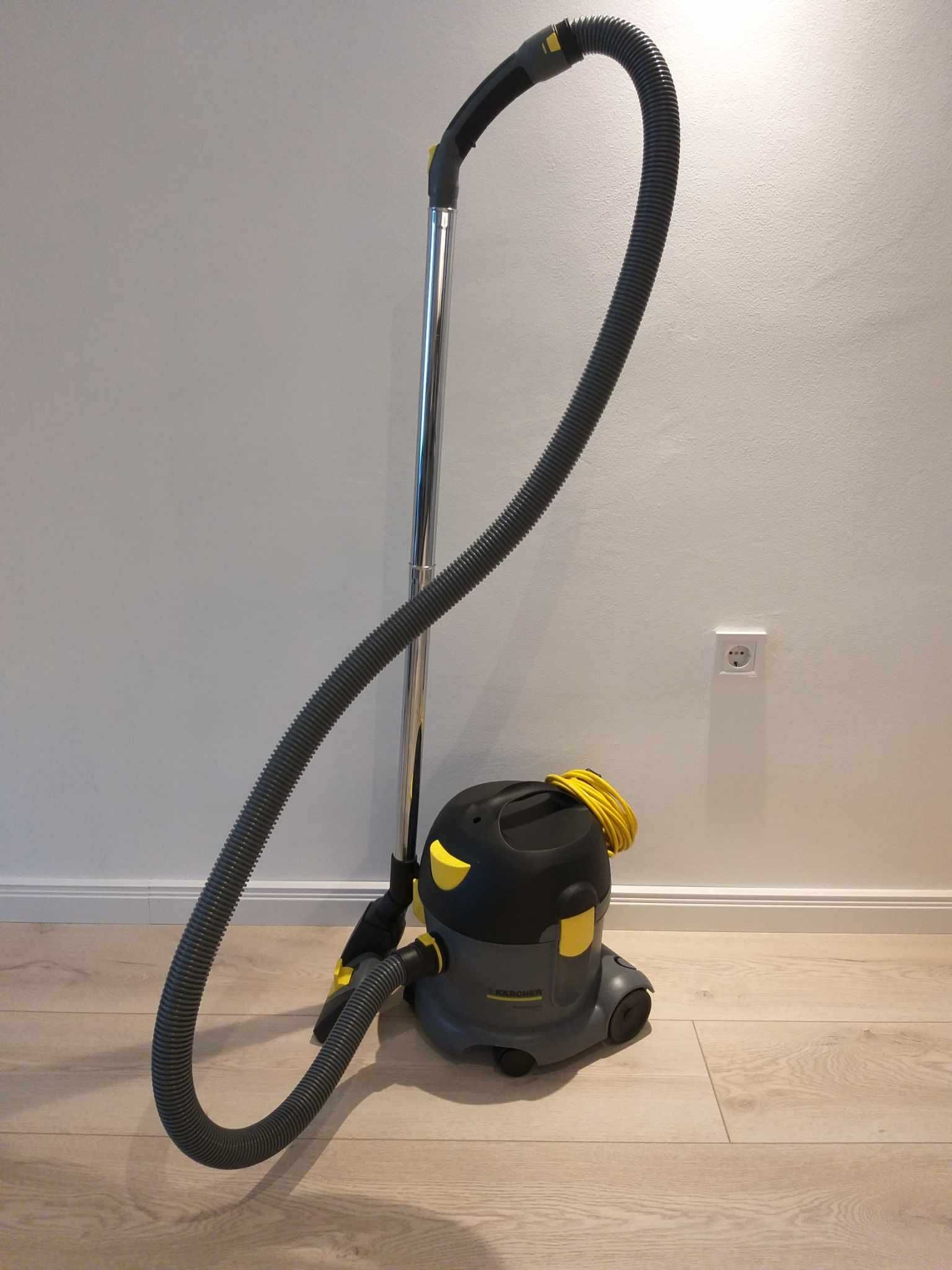 Професионална прахосмукачка Karcher T10/1