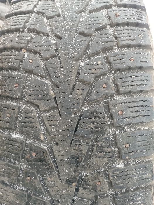 Резина зимняя б/у