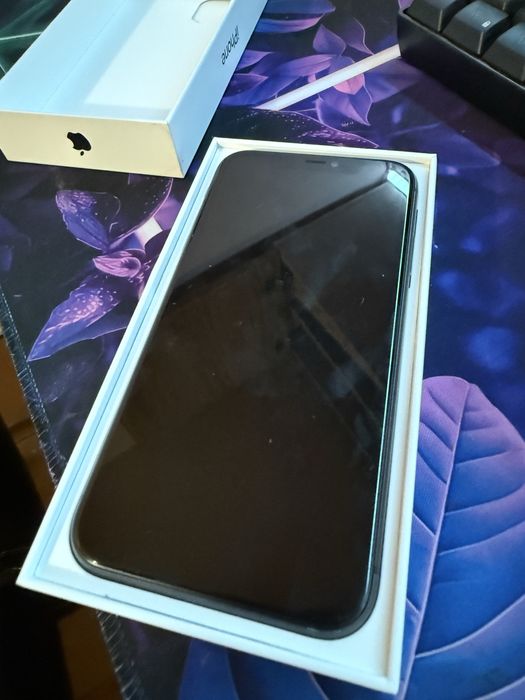 Iphone 11 128g телефона няма никакви забележки