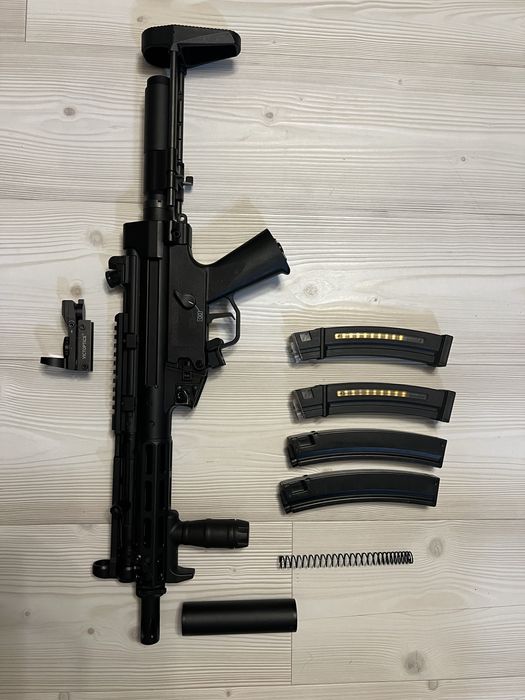 Arma Airsoft CYMA Plat. MP5 CM.041G upgraded version de vanzare