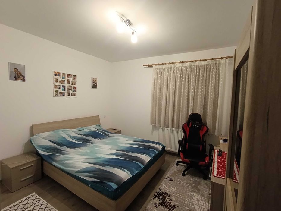 Vand apartament in Floresti