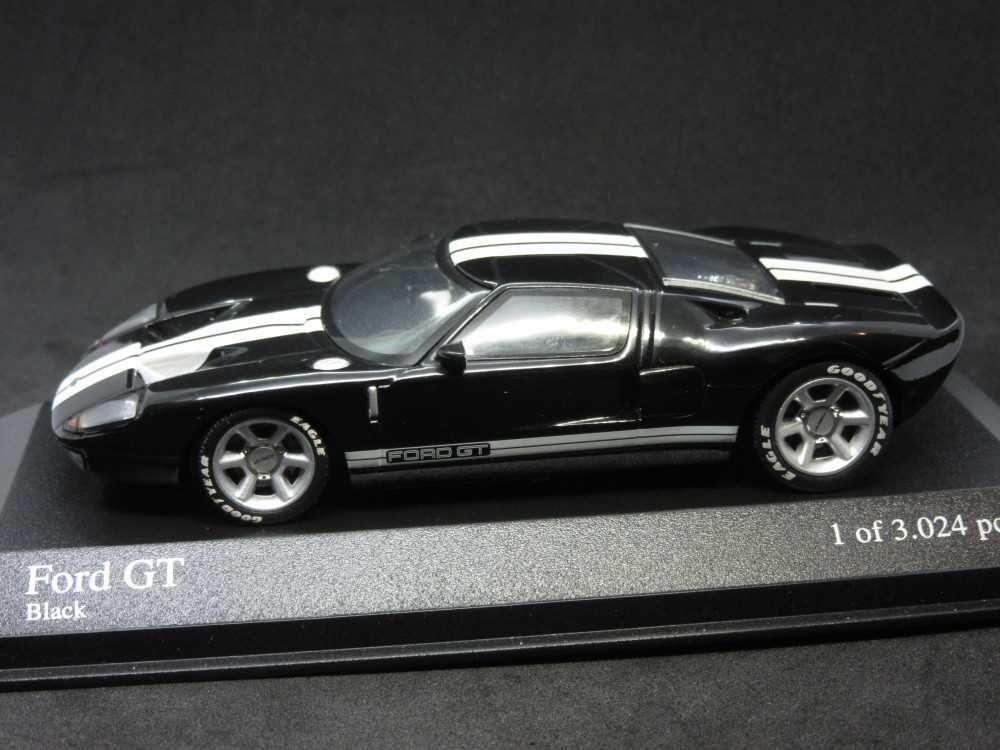 Macheta Ford GT 2003 Minichamps 1:43