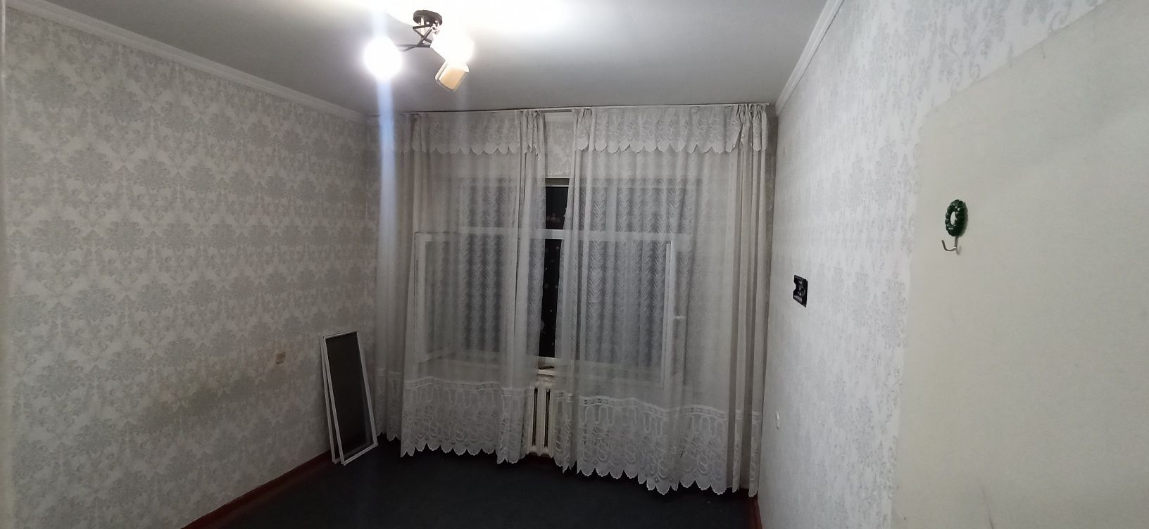 Продается бадамзар. Бывшее общежитие