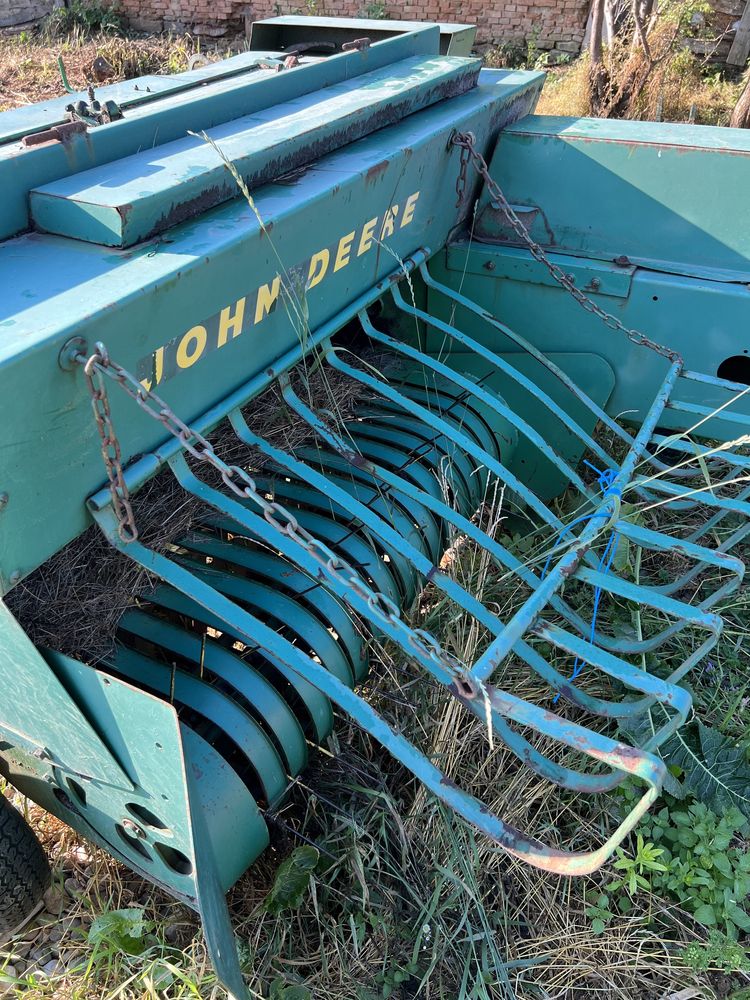 Presa John Deere 219 CB300